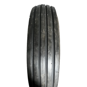 11L-15 Marcher QZ-709 I-1 8PR TT su kamera