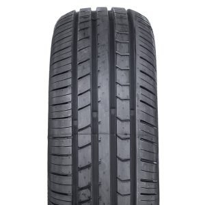 215/65R16 LEAO NOVA FORCE HP100 98H XL